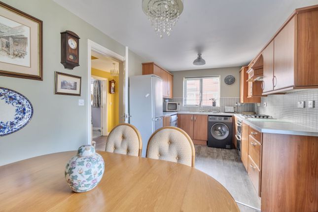 18, Wyatt Way, Somerset photo 4