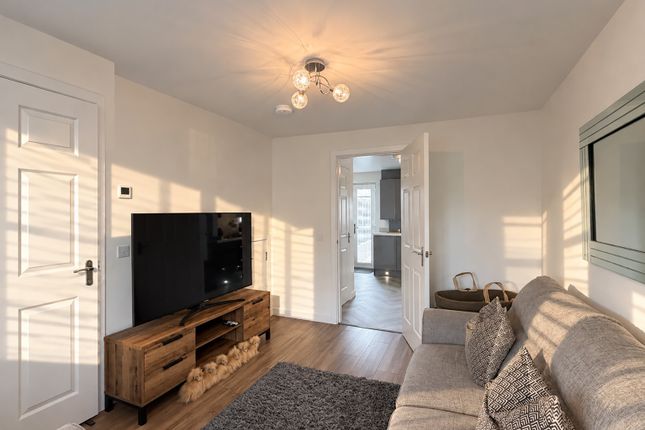5, Rosslyn Court, Kirkcaldy photo 4