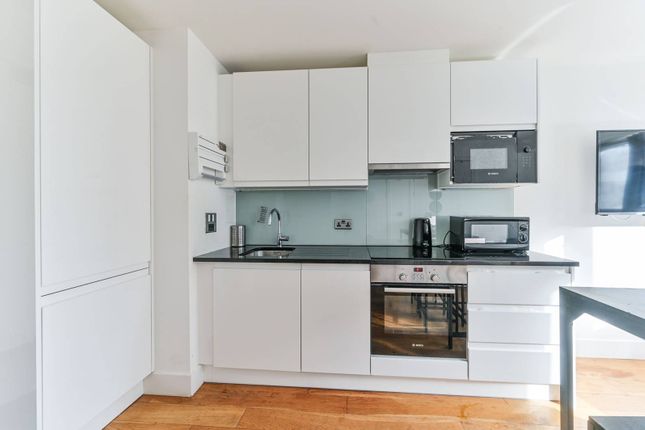 Flat for sale in Edridge Road, Central Croydon, Croydon