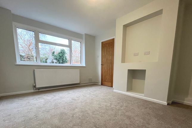 29, Grainger Walk, Tonbridge photo 2