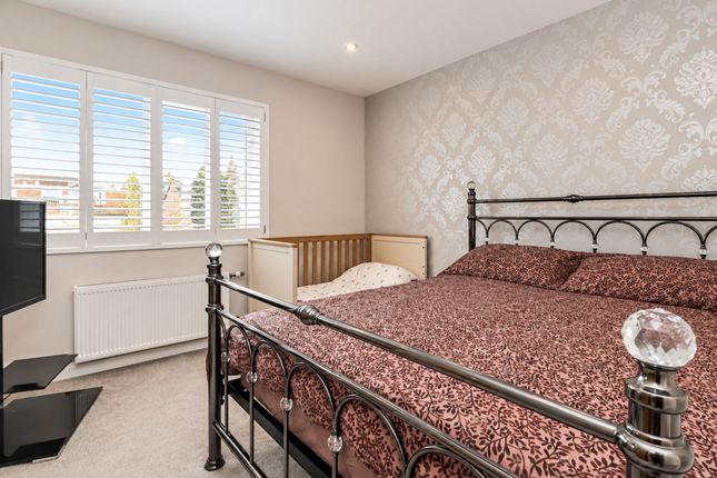 Flat 11, Verulam Court, Watford photo 5