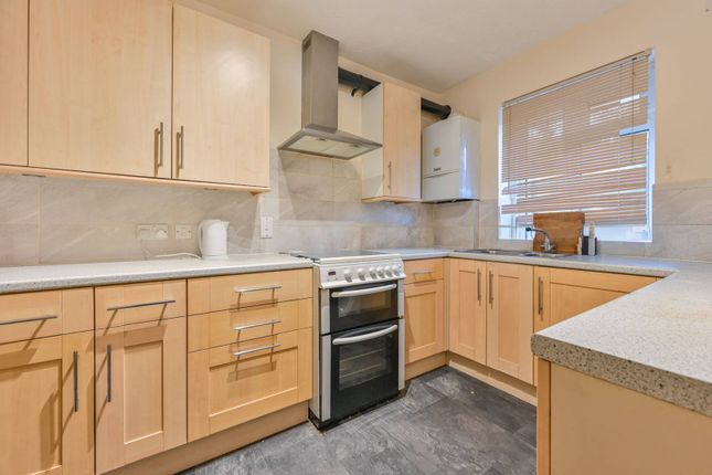Flat for sale in Wydeville Manor Road, Bromley, London
