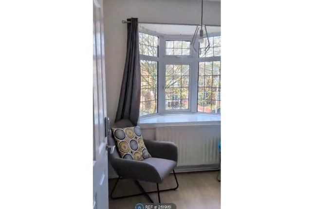 Nuthall Road, Nottingham photo 5