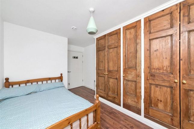 Flat for sale in Appleford Road, London