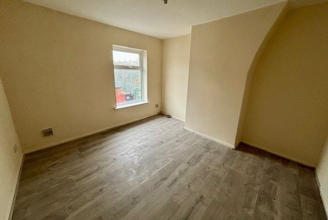 Terraced house to rent in Picow Street, Runcorn