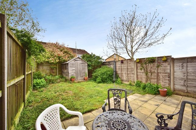 16, Gorham Drive, Maidstone photo 3