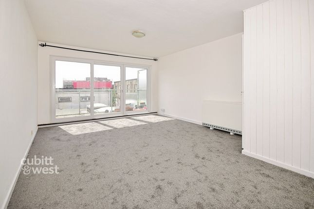 Flat 1, 17, High Street, Bognor Regis photo 3