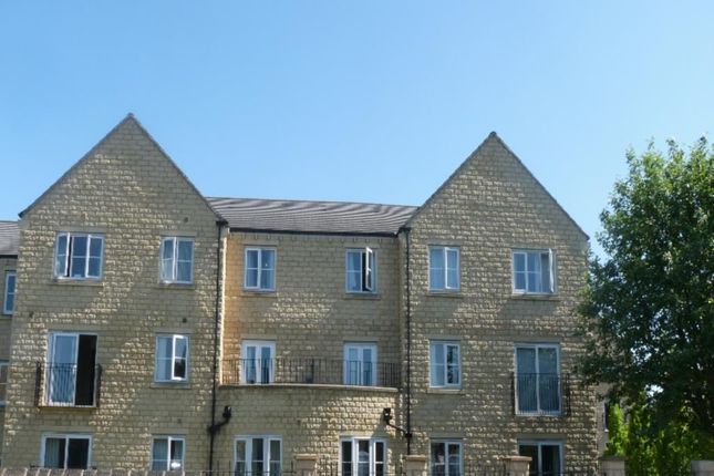 Flat for sale in Merchants Court, Leonard Place, Bingley