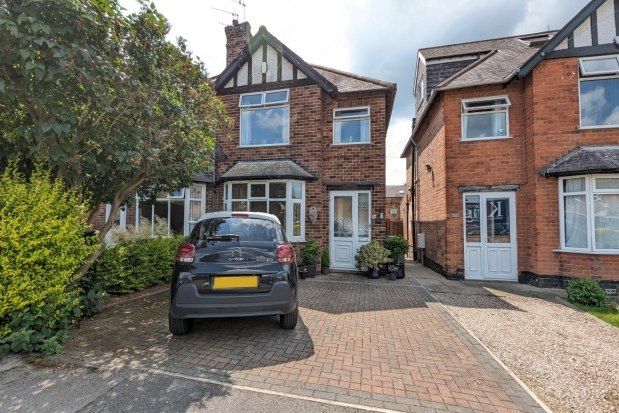 Semi-detached house to rent in Gordon Road, Nottingham