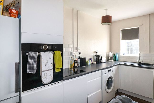 3, Penrose Gardens, Holsworthy photo 4