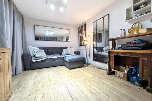 85, Chillerton Way, Wingate photo 4