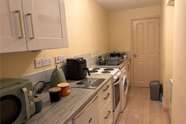 Flat 1, 20, Westgate, Lincolnshire photo 2