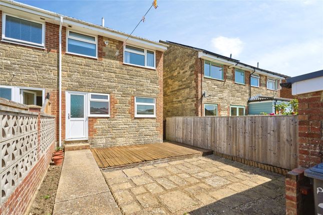 39, Purdy Road, Isle of Wight photo 2