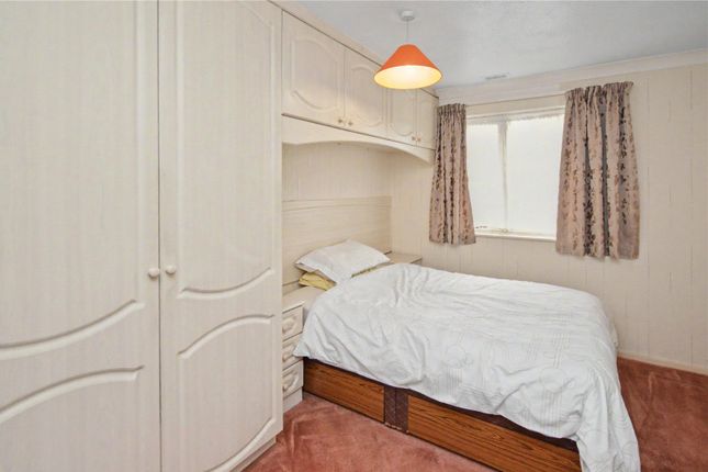 26, Grange Fields Way, West Yorkshire photo 4