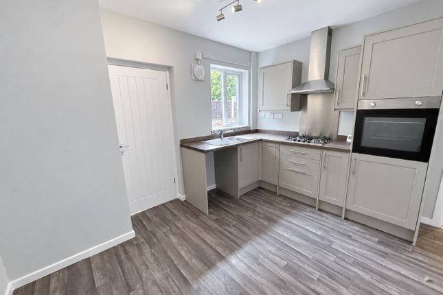 42, Richards Street, Wednesbury photo 4