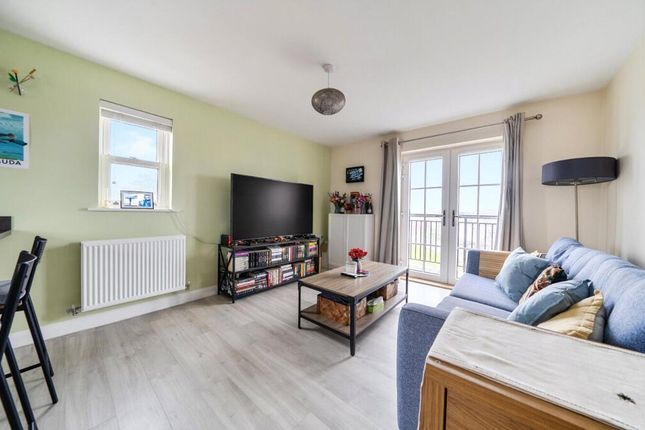 120, Plant Farm Crescent, Waterlooville photo 4