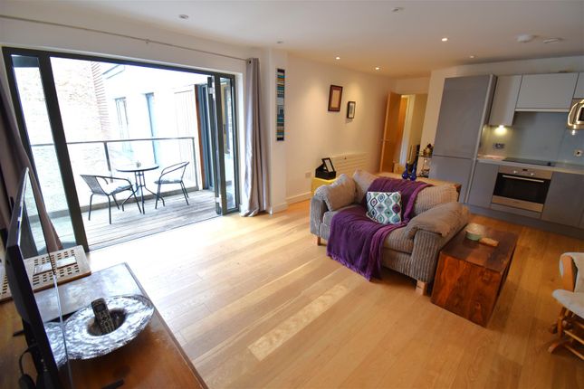 96 Anchorage, Gaol Ferry Steps, Bristol photo 3