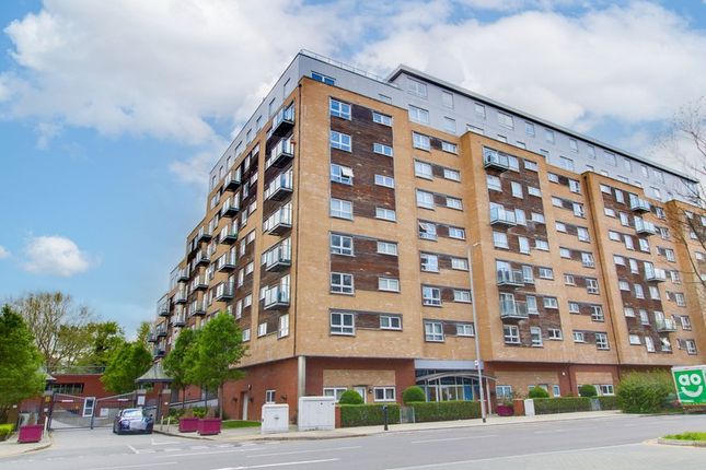 2-bed flat on 619, Cherrydown East, Basildon, £230,000