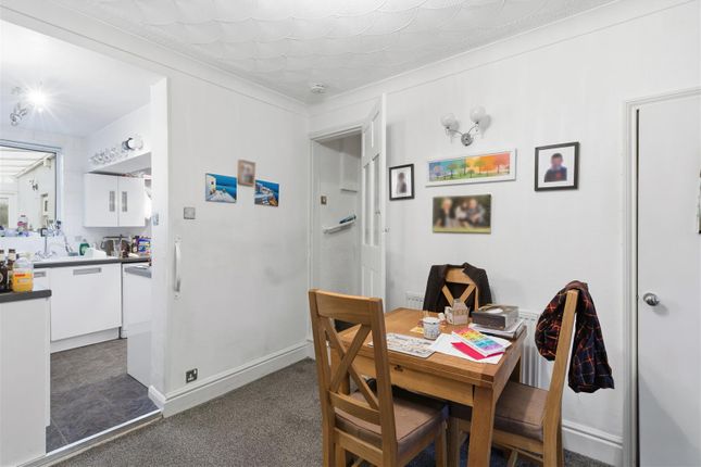 18, Westgate, Hull photo 4