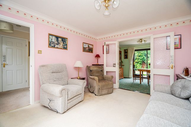 39, Lincroft, Bedford photo 4