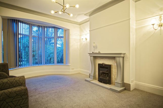 7, Kings Drive, Preston photo 4