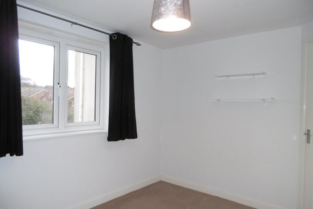 9 Aston House, Horse Chestnut Close, Chesterfield photo 4