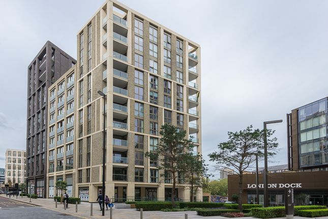 Flat for sale in Emery Way, Royal Mint, Wapping