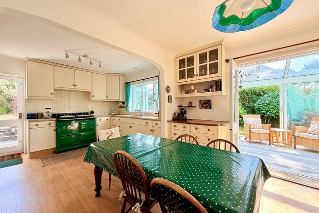 6, Tremayne Close, Truro photo 2