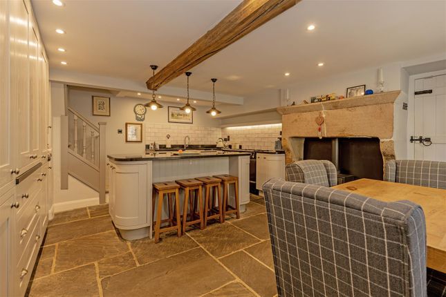 The Cottage, The Courtyard, Main street, Matlock photo 2