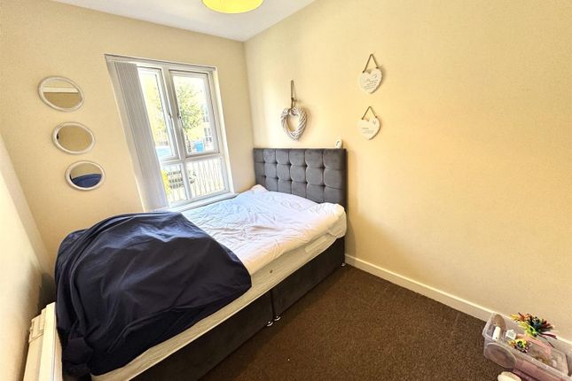 Apt 4, Stanza Court, Liverpool photo 5