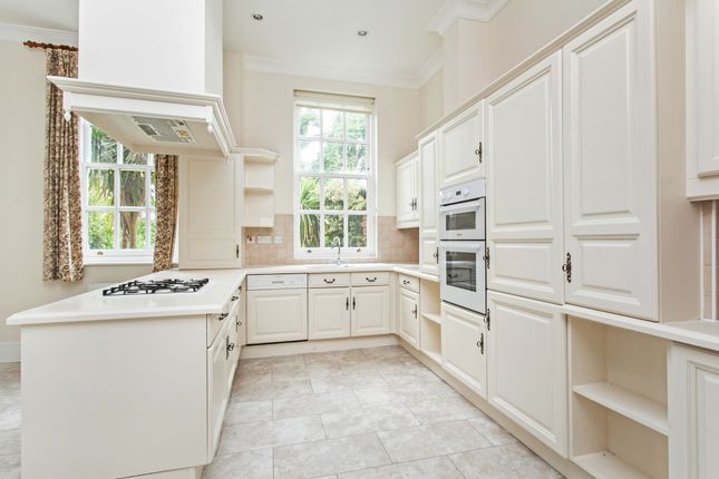 21 Peninsula Square, Winchester photo 4