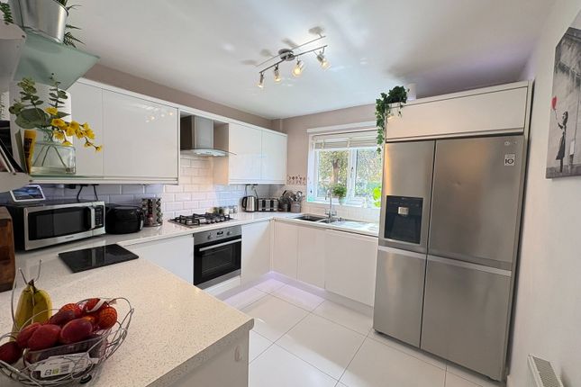 2, Glentworth Close, Maghull photo 3