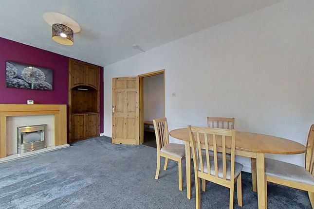 Flat 1/2, 16, Windhill Crescent, Glasgow photo 4