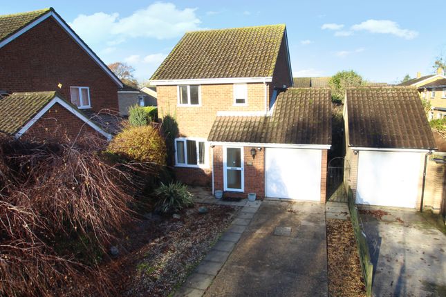 Thumbnail Detached house for sale in Coopers Close, Sandy