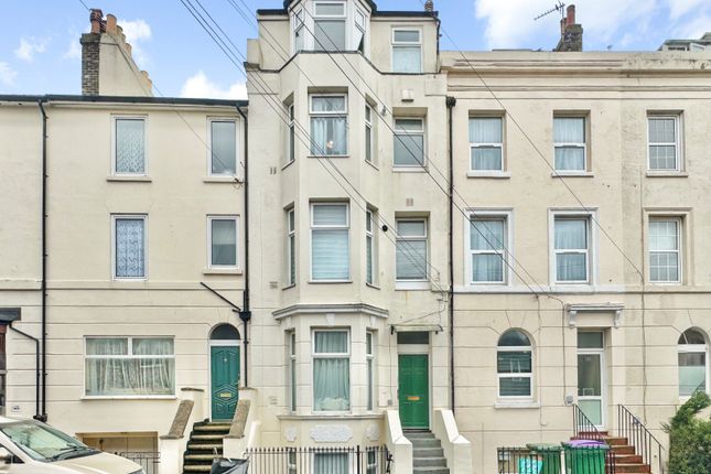 1-bed flat on Flat 5, 78, Harbour Way, Kent, £145,000