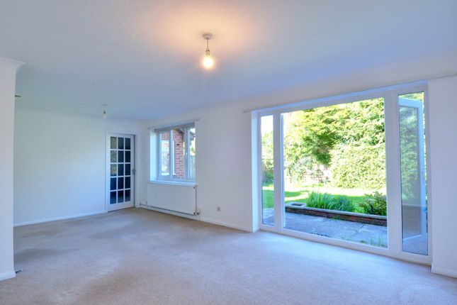 Link-detached house to rent in Kings Orchard, Wallingford