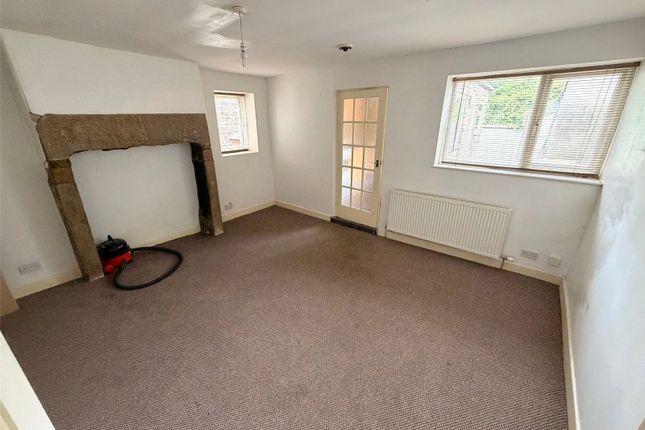 181, Lee Lane, Bolton photo 4