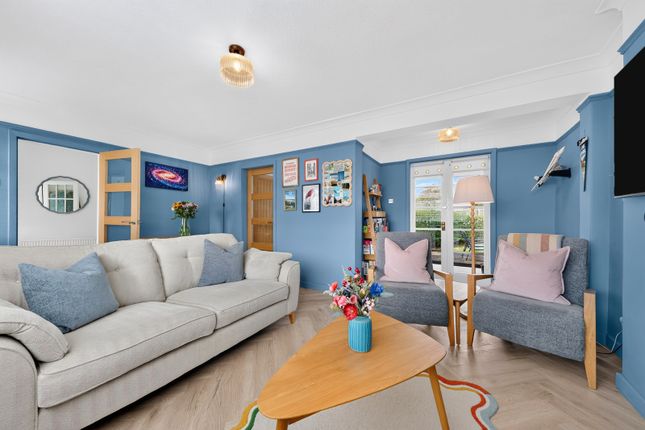 Livingstone Drive, East Kilbride photo 3