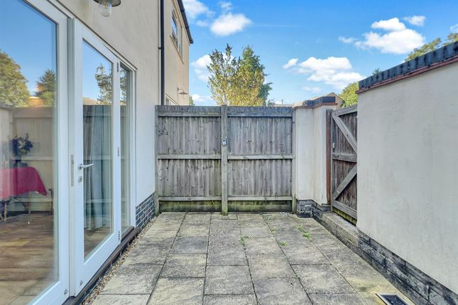 Flat 2, 208, Victoria Road, Cambridge photo 4