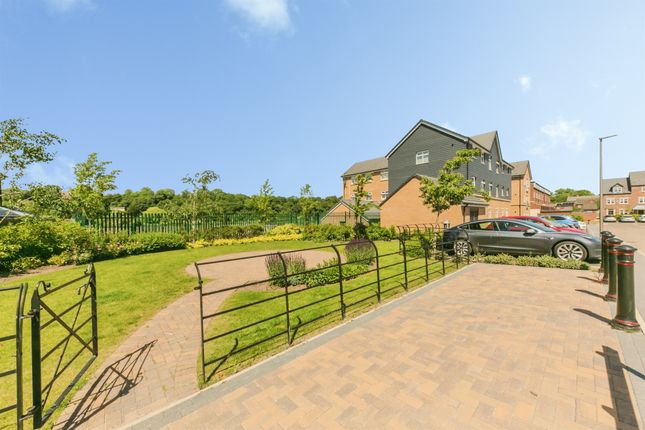49, Curzon Avenue, Northwich photo 4