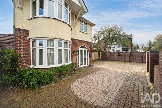 40, Bilston Lane, Willenhall photo 3