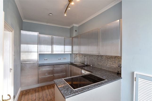 2-bed flat on Brunswick Terrace, Hove, £450,000
