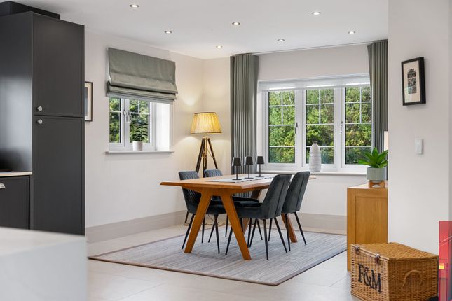 15 Monkham Hill, Pershore photo 4