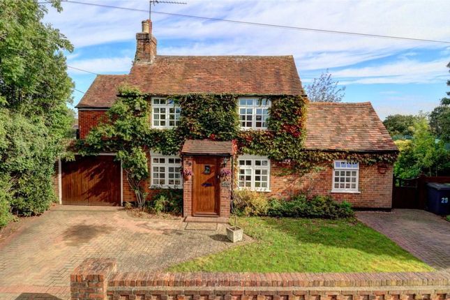 4-bed detached on Straight Bit, High Wycombe, £760,000