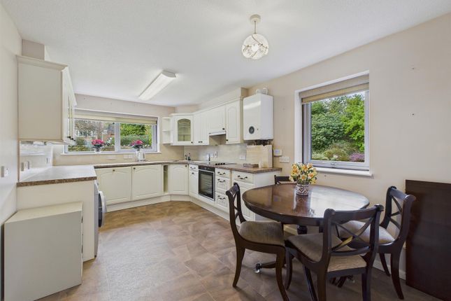 7 Nether Grange, Albert Rd North, Great Malvern photo 3