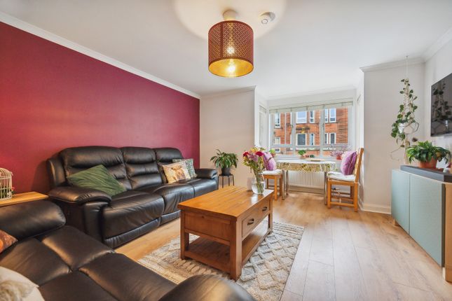 Flat for sale in Golfhill Drive, Dennistoun, Glasgow