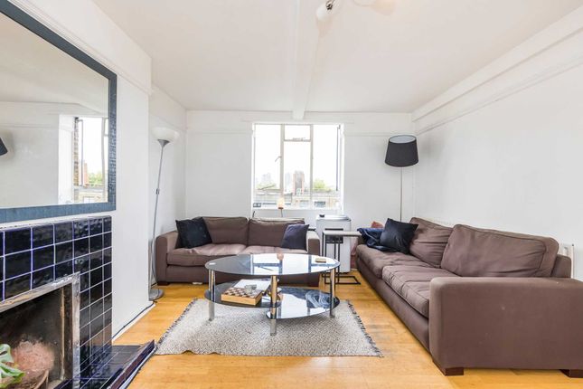 Flat to rent in Margery Street, Clerkenwell