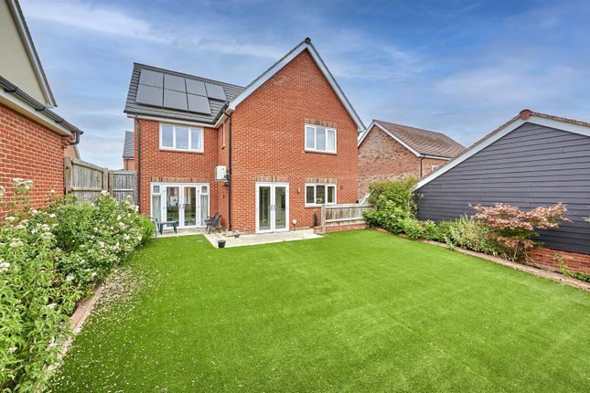 38, Bluebell Drive, Stansted photo 2