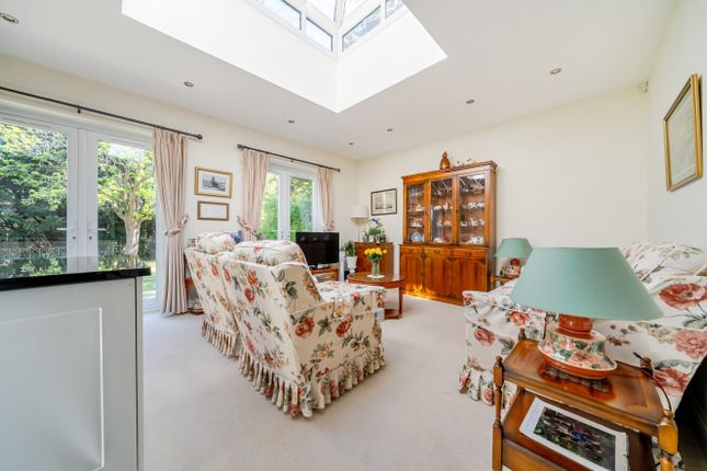 Flat 2, 1A,, Church Road, Bromley photo 4