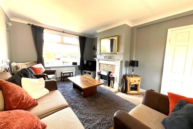 387 Scalby Road, Scarborough photo 2